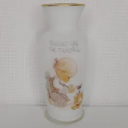 Vintage Precious Moments Vase Enesco 1979 Jonathan & David Frosted. Great preowned condition No chips or cracks It has...