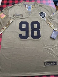 NFL Las Vegas Raiders #98 Maxx Crosby Salute to service stitched Jersey Mens L New with Tags. ****Jersey have stitched...