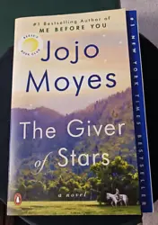 JOJO MOYES == THE GIVER OF STARS == 416 PAGES == VERY NICE CONDITION == PAPERBACK.