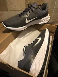 Nike Running Grey.