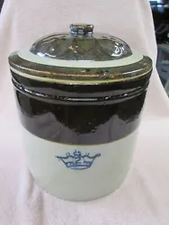 Up for your consideration is an Antique #2 2 Gallon Glazed Stoneware Pickle Crock Pot Brown & White with Lid Cover...