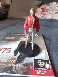 figurine collection johnny hallyday 32