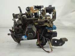 Pompe injection diesel pour PEUGEOT 306 BREAK (7E, N3, N5) 2.5 TD (115 CV) 1997-2002. Modèle: 306 BREAK (7E, N3, N5)....