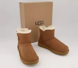 Classic Mini Bailey Button II boots (Model: 1016422) in Chestnut color. Treadlite by UGG™ outsole for comfort....