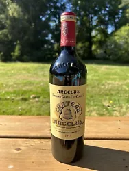Vend superbe bouteille du célèbre Château Angelus!