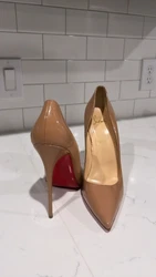 Christian Louboutin So Kate Heel - Nude (3130694PK1A).