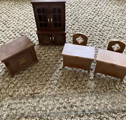 MAPLE TOWN Story Lot Calico Critters Cabinet, Desks, Chairs. You get all the items shown- all in great shape