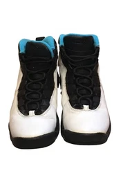 Sneakers are in pre-owned good condition, Used gently.
