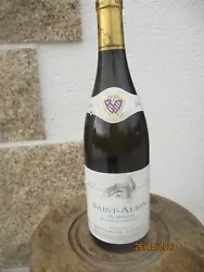 1 bouteille de bourgogne blanc saint aubin en vesvau. mis en bouteille au chateau. annee 2000.