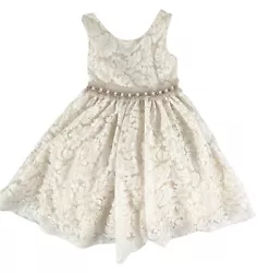 Kids Dream Flower Girl Dress, Size 4-6 Champagne Pearl Tulle Underskirt SpecialNo rips or stains Item is new without...
