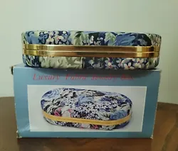 Vintage 1980s Floral Travel Jewelry Box Case. Original box  never used but shows some fabric discoloration inside from...