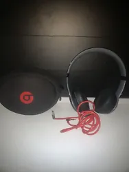 Official Beats by Dre Solo Wired Red Black Headphones & Case! ~ Work Great!. Foam has some issues see pics