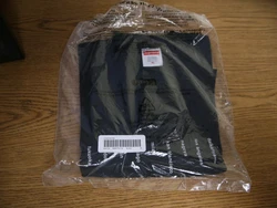 Supreme Location Tee size XL. BNIB Deadstock Bape supreme palace 