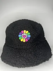 This J Balvin x Takashi Murakami Rainbow Flower Bucket Hat in black is a must-have for any fashion enthusiast. The...