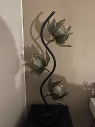 Original Vintage Hollywood Regency Glass Blue/gray Lotus lamp perfect condition. With three light settings. 