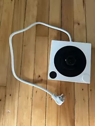 Fellow Kettle Base. Water damage. Sometimes it turns on and works sometimes it doesn’t.