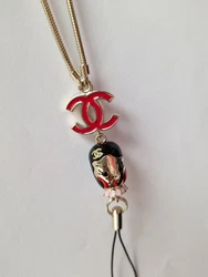SUPERBE PORTE-CLÉS Bijou telephone ou Bijou de sac CHANEL  Collection Printemps 2005 !  MATIÈRE : acier, resine et...