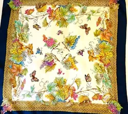 Gucci grape vines bee butterfly fall leaves multicoloured silk scarf 34” by 34”. Good vintage condition, no stains