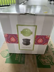 Brand new in the box - Great year round warmer