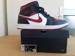 Size 13US 12UK 47,5EUR 31cm. 2019 Nike air Jordan 1 mid black/ noble red - white. I worn them twice: not found of the...