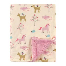 Luvable Friends mink/sherpa blanket is a super soft, warm and cozy baby blanket to add to your little ones nursery. Our...