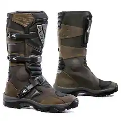 Forma ADVENTURE motorcycle boots. We are experienced motorcyclists.