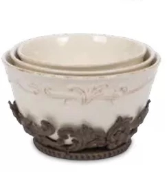 ACANTHUS NESTED BOWL SETSPECIFICATIONSDimensions: 9.8” x 9.8” x 6.2”Finish: As ShownMaterial: Metal & Ceramic