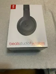 Beats Studio. The Beats Studio. The Apple W1 chip features Class 1 Bluetooth® connectivity—the industry-leading...
