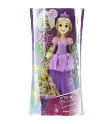 This Rapunzel doll is ready to have bubbles of fun! Kids can embark on foamy adventures in and out of the water with...