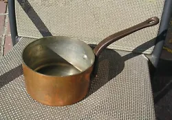 E DEHILLERIN PARIS STAMPED PLUS MADE IN FRANCE STAMP. FINE OLD FRENCH COPPER SAUCE PAN. WIDTH OF EDGE IS 3MM. HEAVY,...