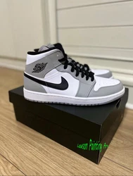 Dès que lauthenticité aura été confirmée, votre sneaker recevra une étiquette dauthenticité et sera expédiée....