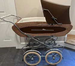 Giuseppe Perego Vintage Baby Stroller Carriage Bassinet Brown Wicker. All working condition, authentic Perego stroller....