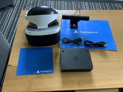 Vend ensemble complet PlayStation Vr dans sa boite d’origine En plus accessoire Moore de PS3 + raquette compatible...