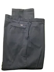cintas work pants new Navy Blue Size 40. Buy 2 $11.00 each buy 3 $10.00 each 5 available $1.00 for each additional pair...