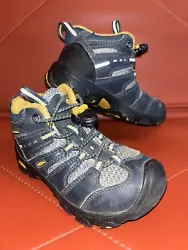 Keen Koven Mid WP Hiking Boots Lil’ Kids Size 9 Waterproof 1011758 These little hikers are a family favorite. They...
