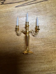 3 candle candlestick.