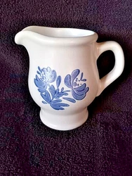 Pfaltzgraff Yorktowne Pattern Milk Creamer 4 1/2