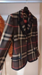 SUPERBE VESTE ELEGANTE EN LAINE, TAILLE M.