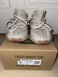 Still in great conditions. OG box. Size 8.5 - adidas Yeezy Boost 350 V2 Citrin Non-Reflective USED.