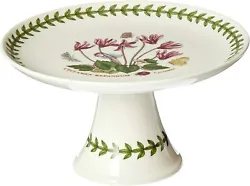 Renowned for its strength and durability, this cake stand is crafted out of premium high-quality fine porcelain with a...