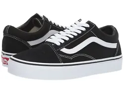 Show them on what being old school is all about with the classic Vans Old Skool shoes! Classic skate shoes in a storied...