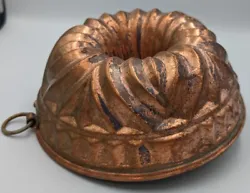 Antique Copper Bunt Cake Pan Jello Mold West Germany Wagner - Zinc Lined Interior .  MARK: West Germany with Makers...