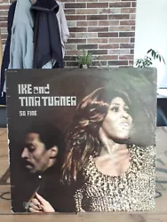 VG+ : Quelques traces sur vinyles et pochette. Mint : neuf. Bonnes enchères !