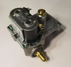 NEW OEM WHIRLPOOL, FSP, WHITE RODGERS 25M01B-179, 8281918 GAS VALVE. THESE ARE NEW UNITS.