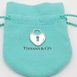 Authentic Tiffany & Co. (c)Tiffany&Co. 925. Tiffany & Co. Pouch is Included. Purity: 925. Composition Material.