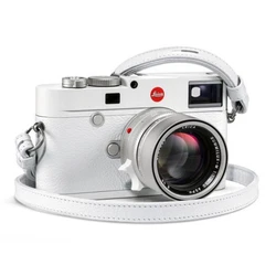 Leica M10-P White SUMMILUXM 50mm f1.4 ASPH. The attached lens is the 