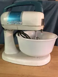 Vintage 1950s Universal Landers Frary Clark 10 Speed Mixer blue. Works perfectly. Preowned clean condition. 100% tested...