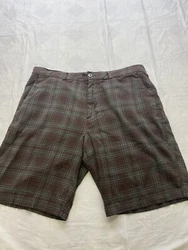 Patagonia Shorts Mens 36 Pockets Casual Outdoors Lightweight Hiking Golf Checks is in great shape no stains or holes....