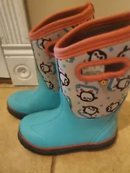 You are bidding on a cute pair of winter boots size 13, price was $120 new. My son wore them everyday to school for 1...