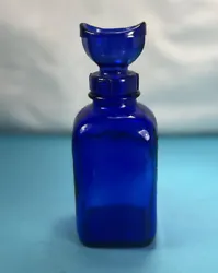 Antique JOHN WYETH & BRO Cobalt Blue Eye Wash Bottle 335.
